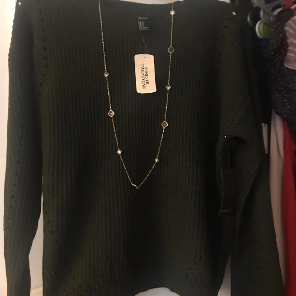 Forever 21 hunter green sweater